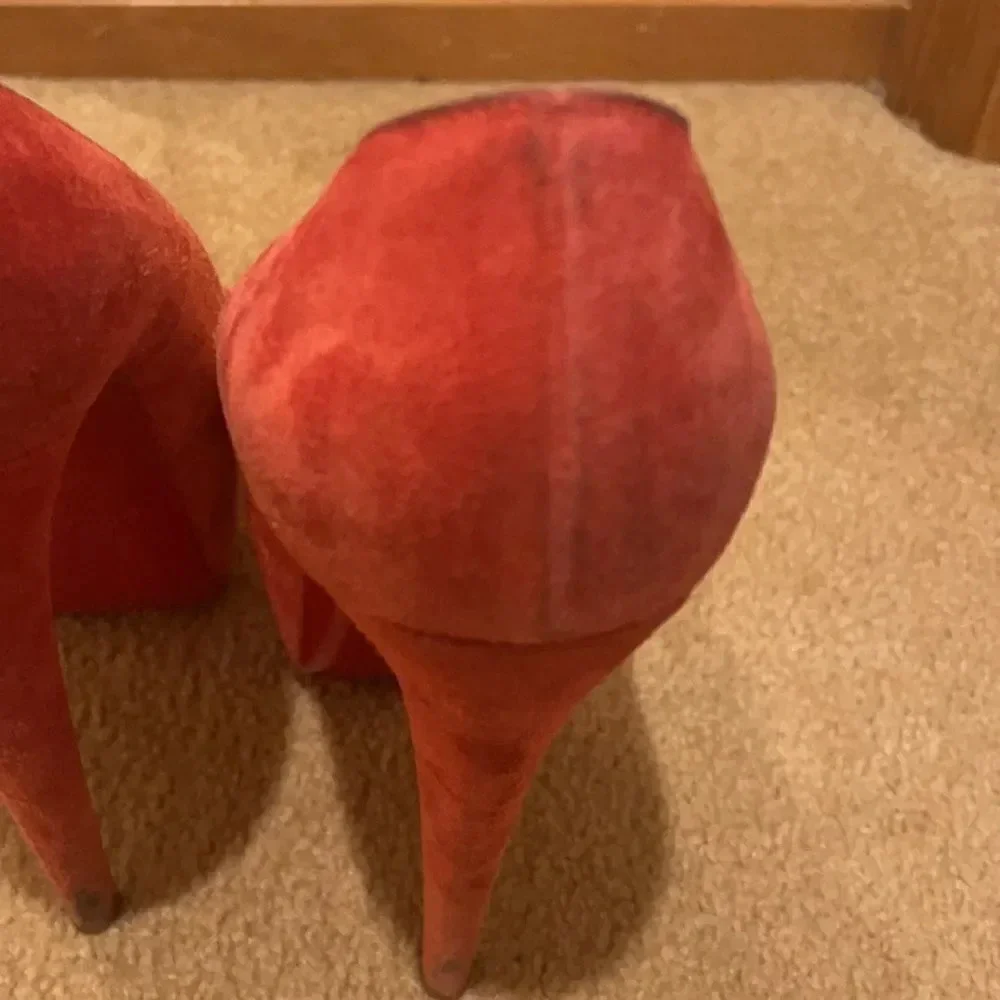 CHRISTIAN Louboutin suede pink platform stilettos